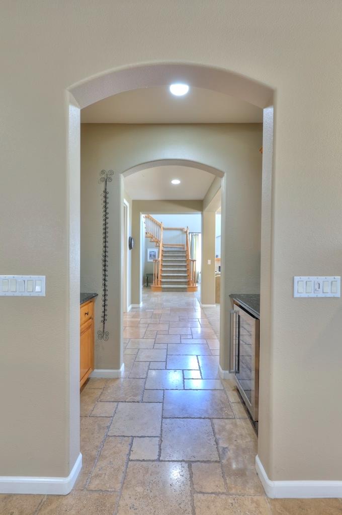 565 Bodeson Ct, Ripon, CA 95366