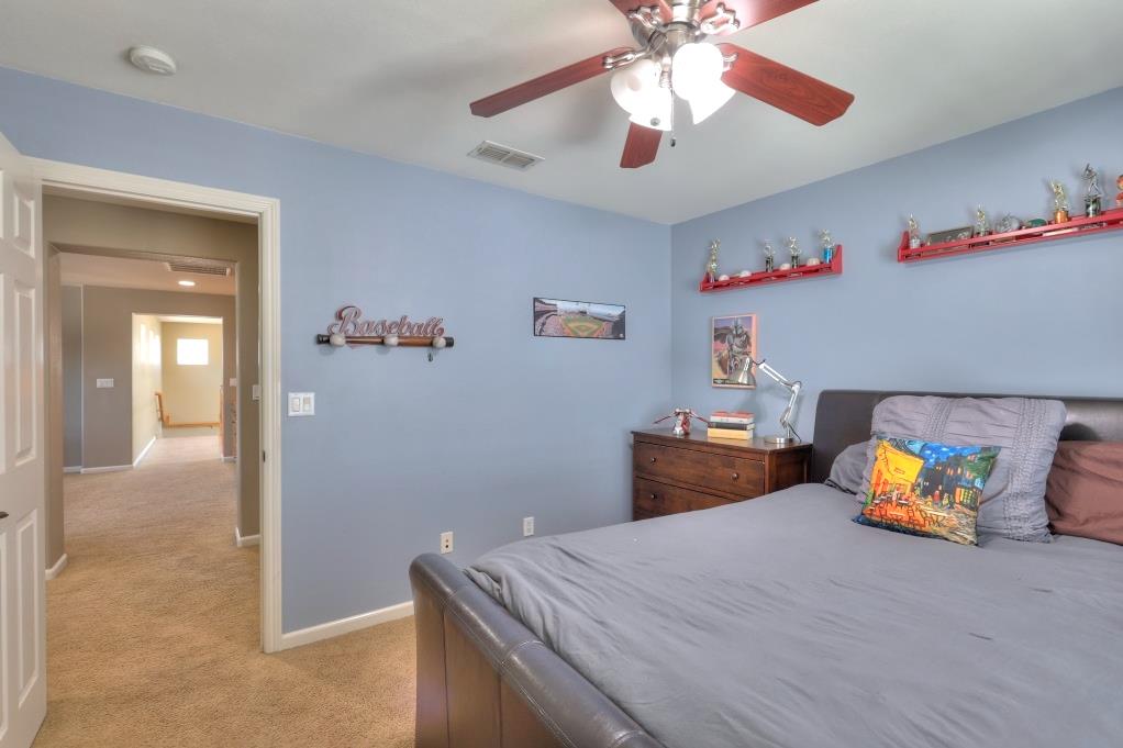 565 Bodeson Ct, Ripon, CA 95366