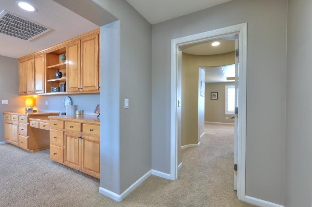 565 Bodeson Ct, Ripon, CA 95366