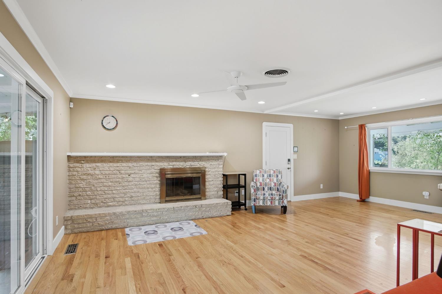 3409 Mansfield Ln, Modesto, CA 95350