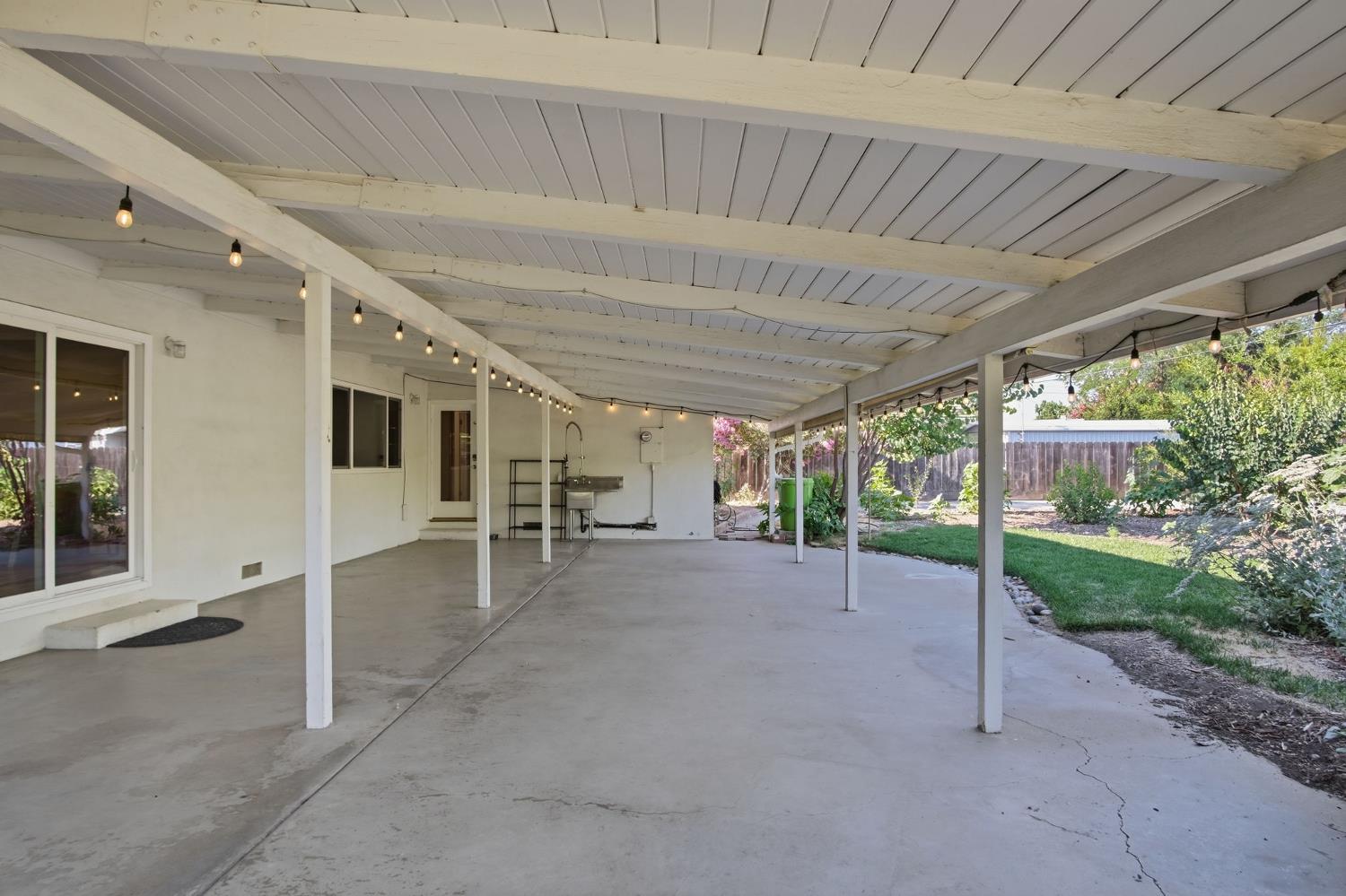 3409 Mansfield Ln, Modesto, CA 95350