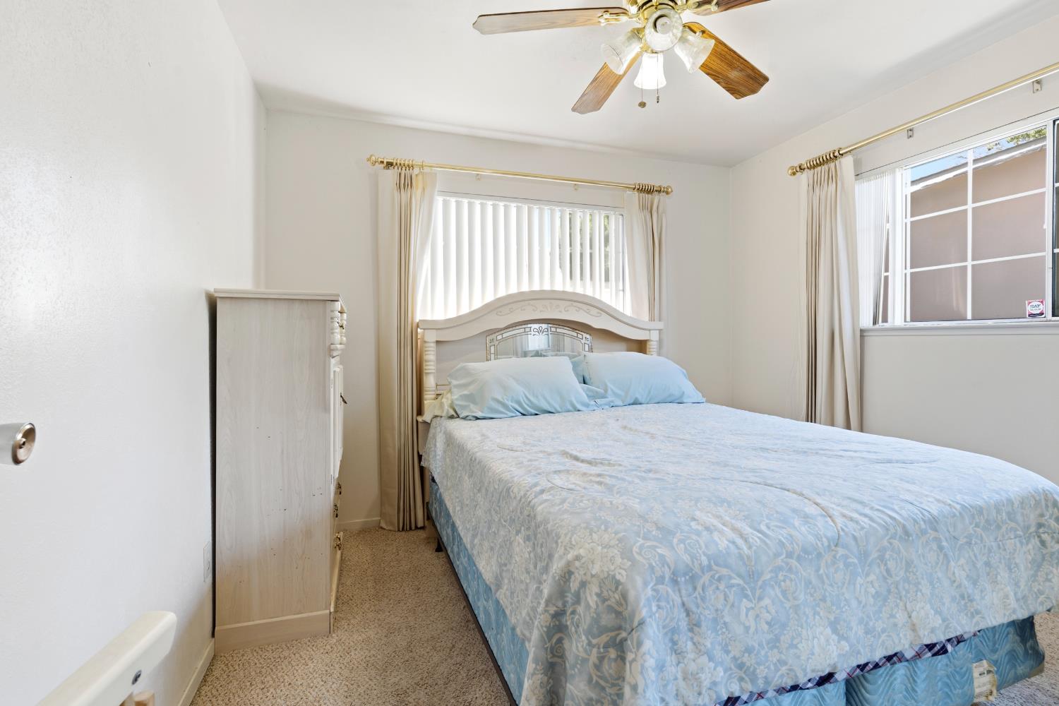 808 Ford Ct, Modesto, CA 95350