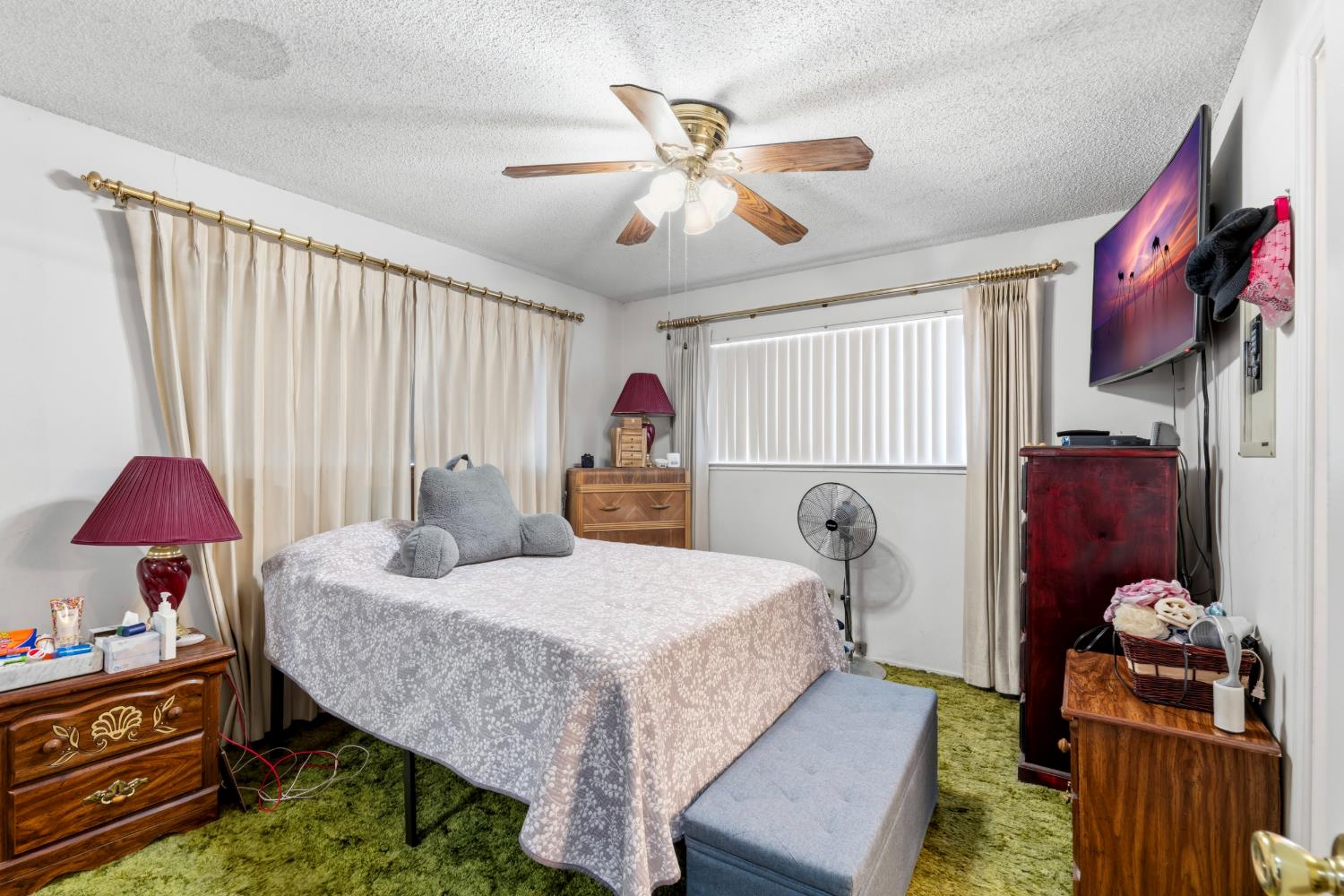 808 Ford Ct, Modesto, CA 95350