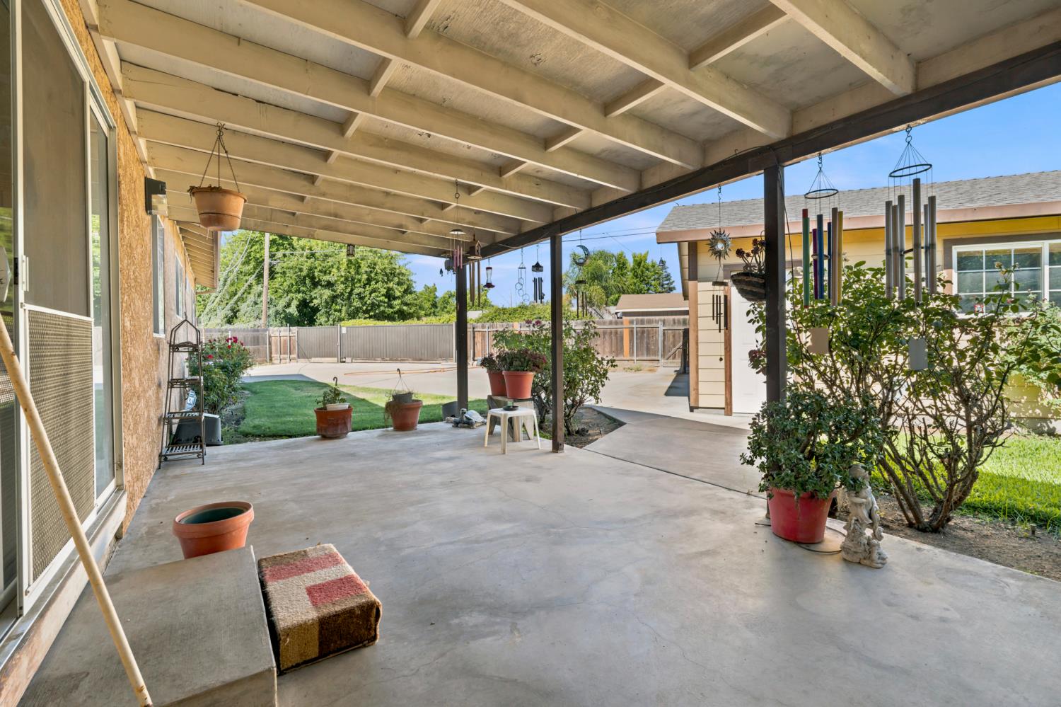 808 Ford Ct, Modesto, CA 95350