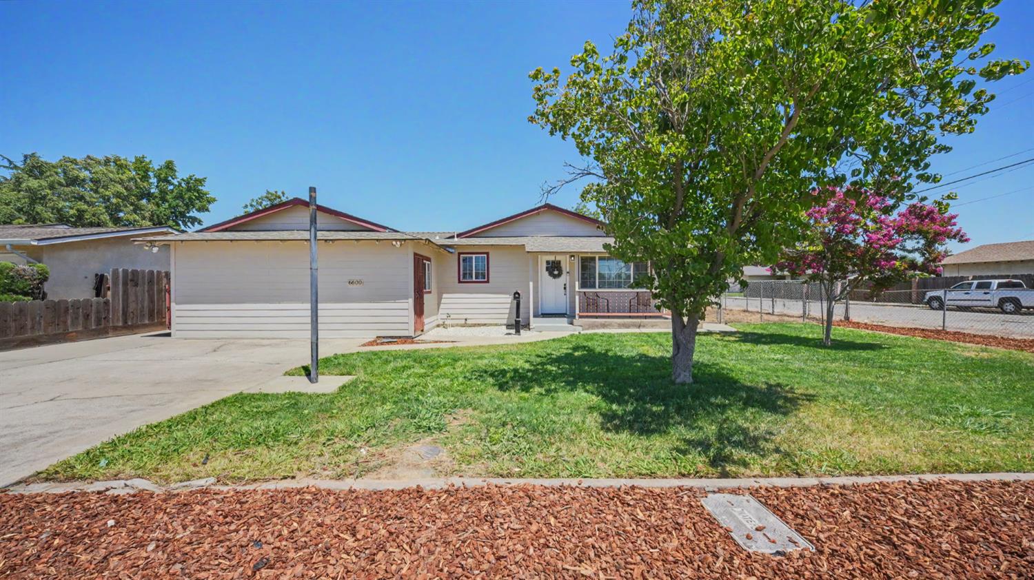 6600 8th St, Riverbank, CA 95367