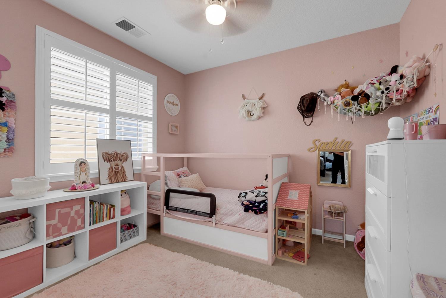 2920 Essie Way, Modesto, CA 95355