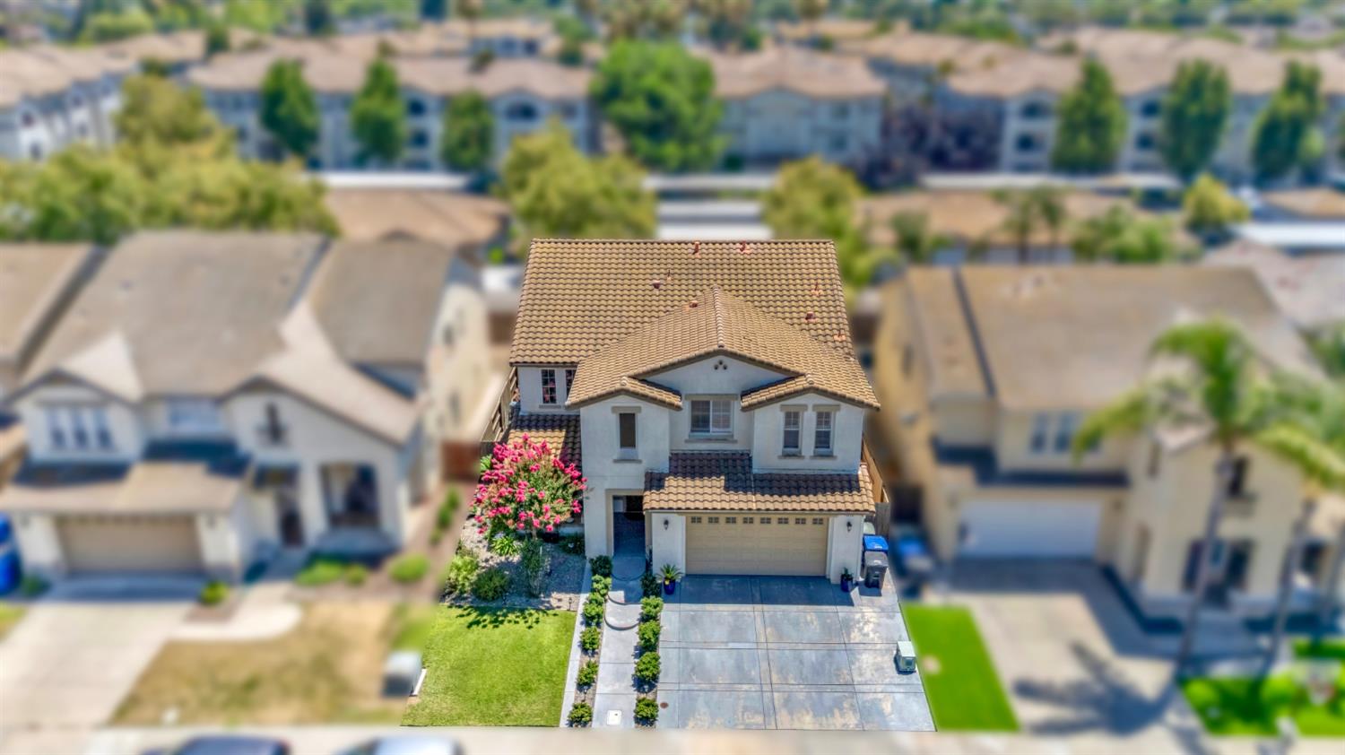 2920 Essie Way, Modesto, CA 95355
