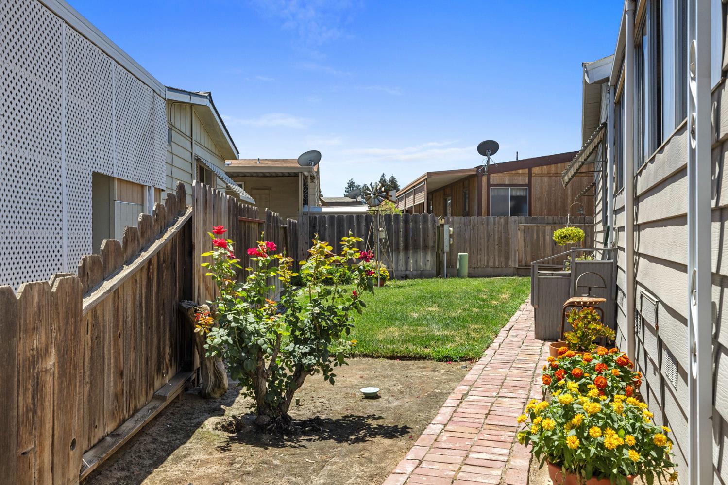 1400 N. Tully Rd #86, Turlock, CA 95382