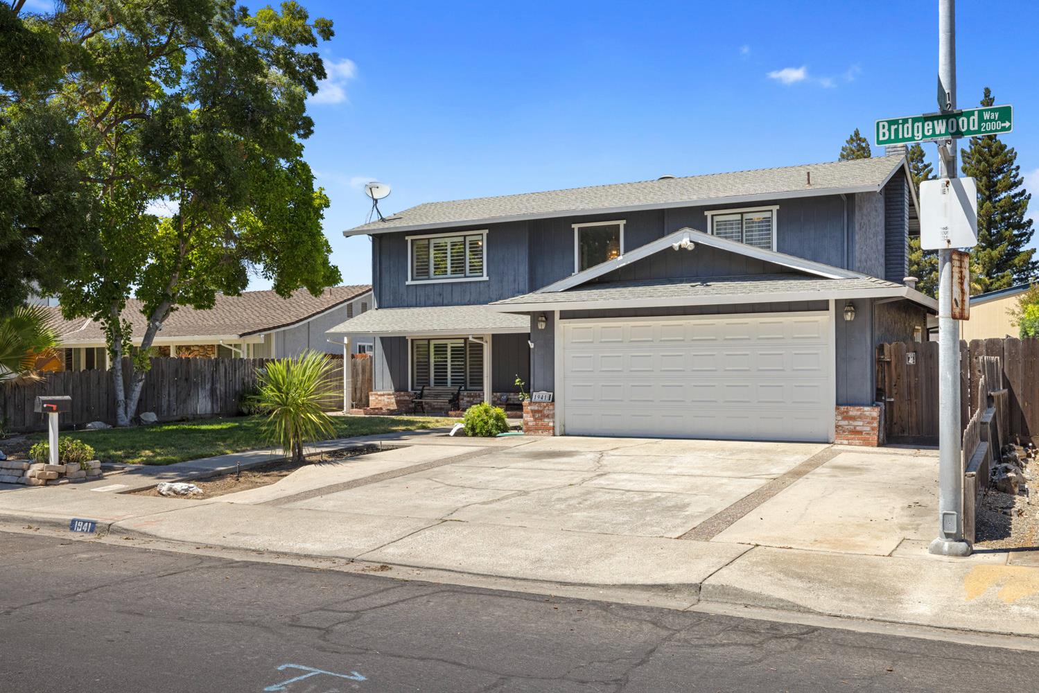 1941 Bridgewood Way, Modesto, CA 95355