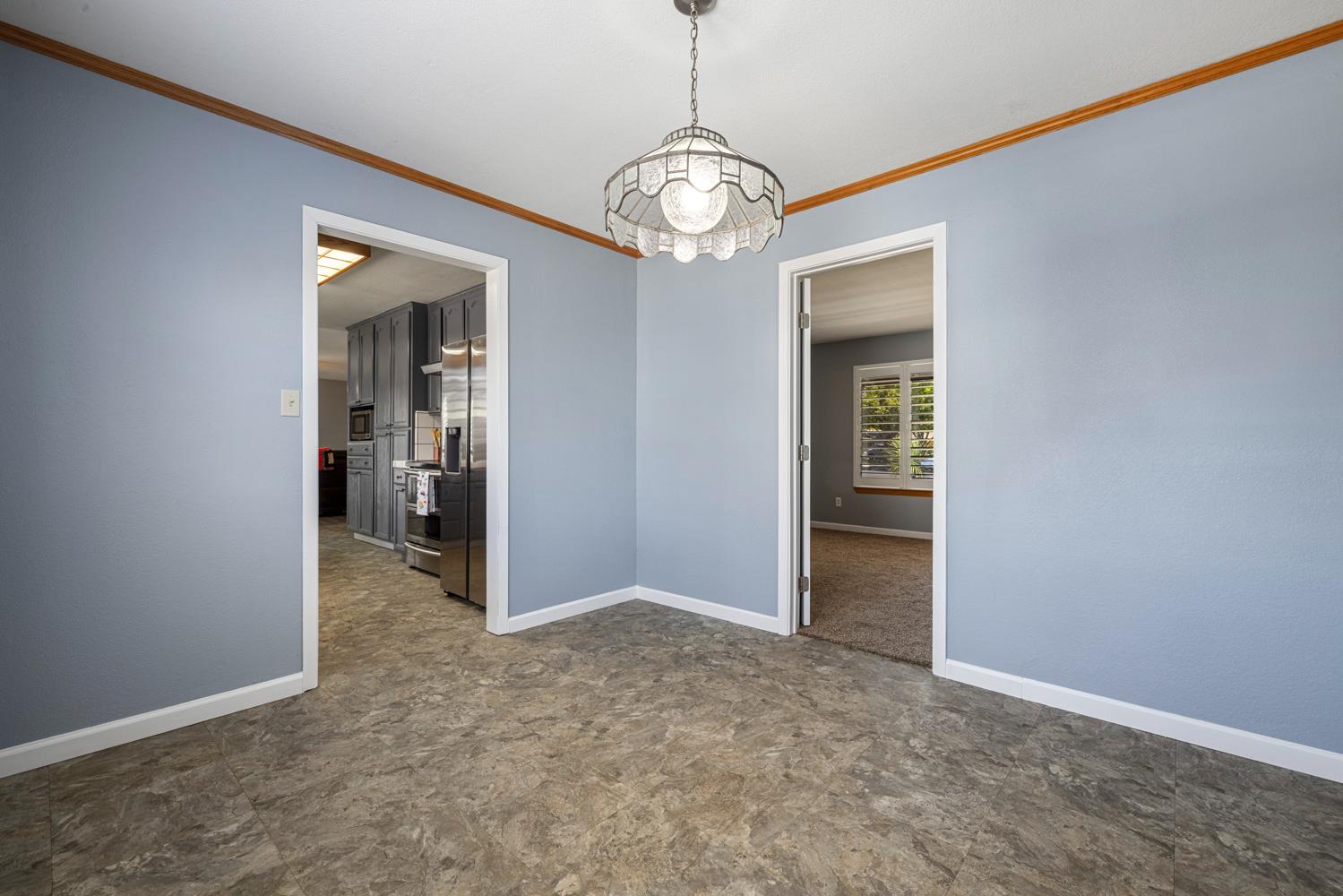 1941 Bridgewood Way, Modesto, CA 95355
