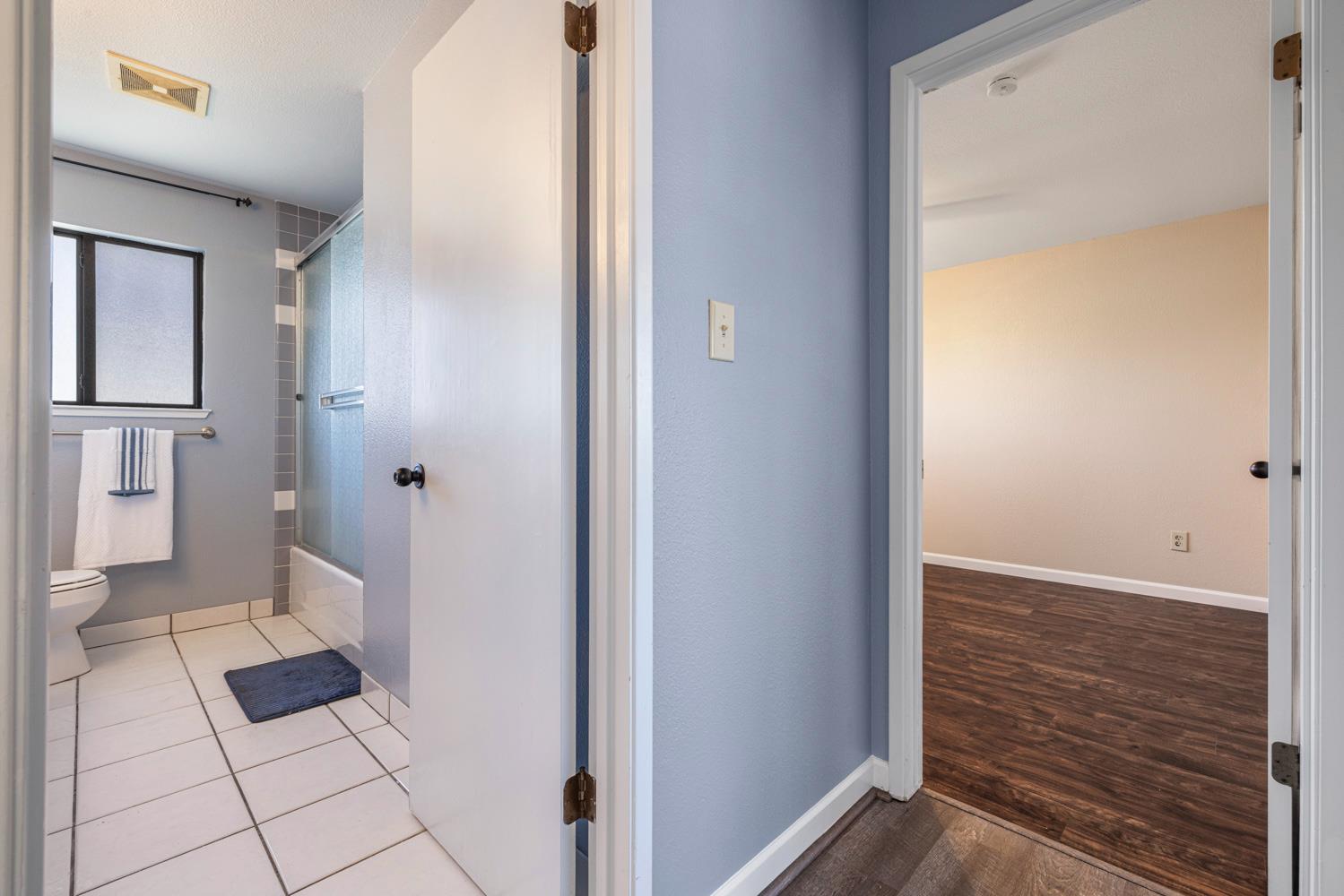 1941 Bridgewood Way, Modesto, CA 95355