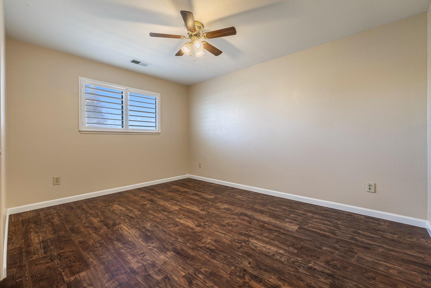 1941 Bridgewood Way, Modesto, CA 95355