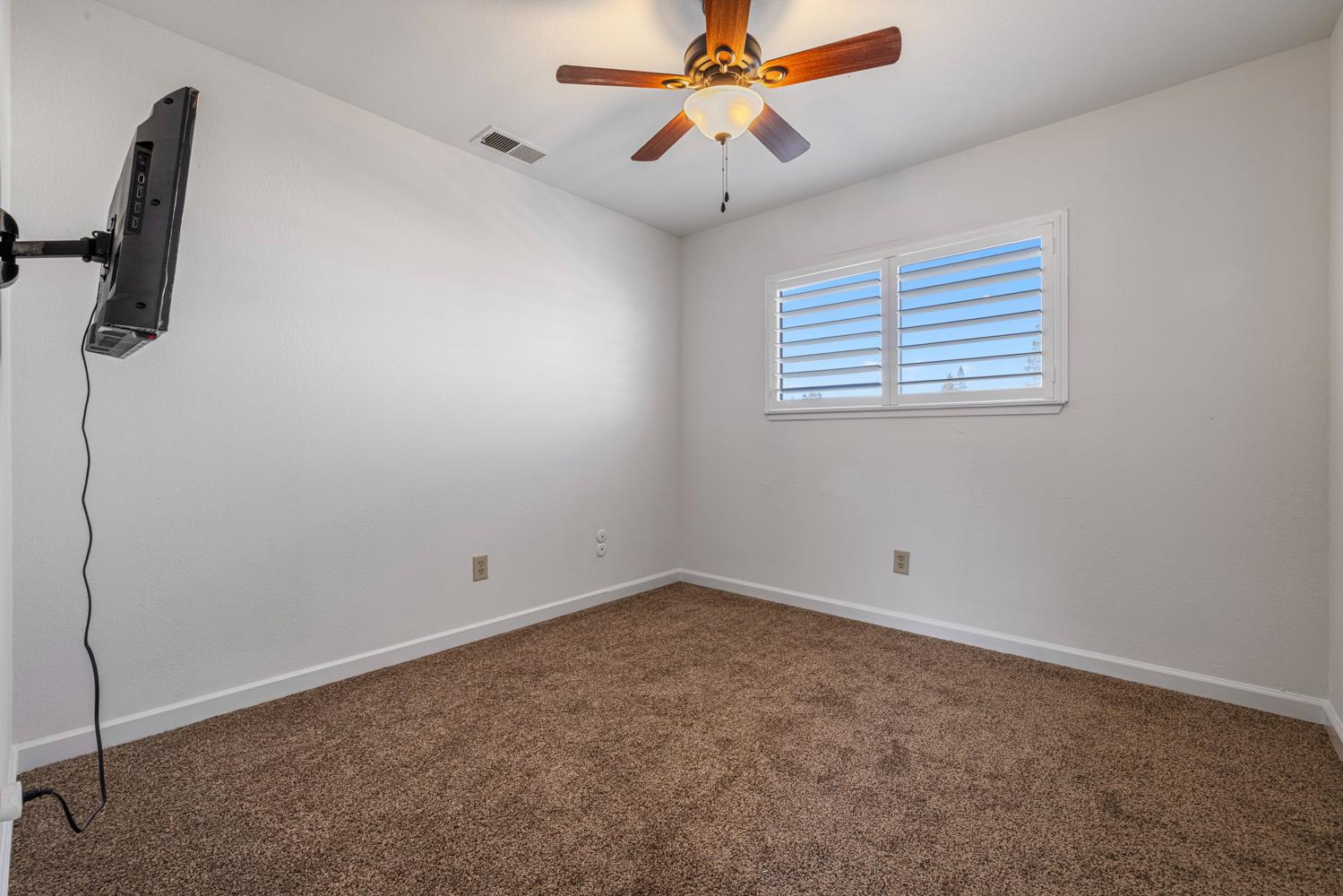 1941 Bridgewood Way, Modesto, CA 95355