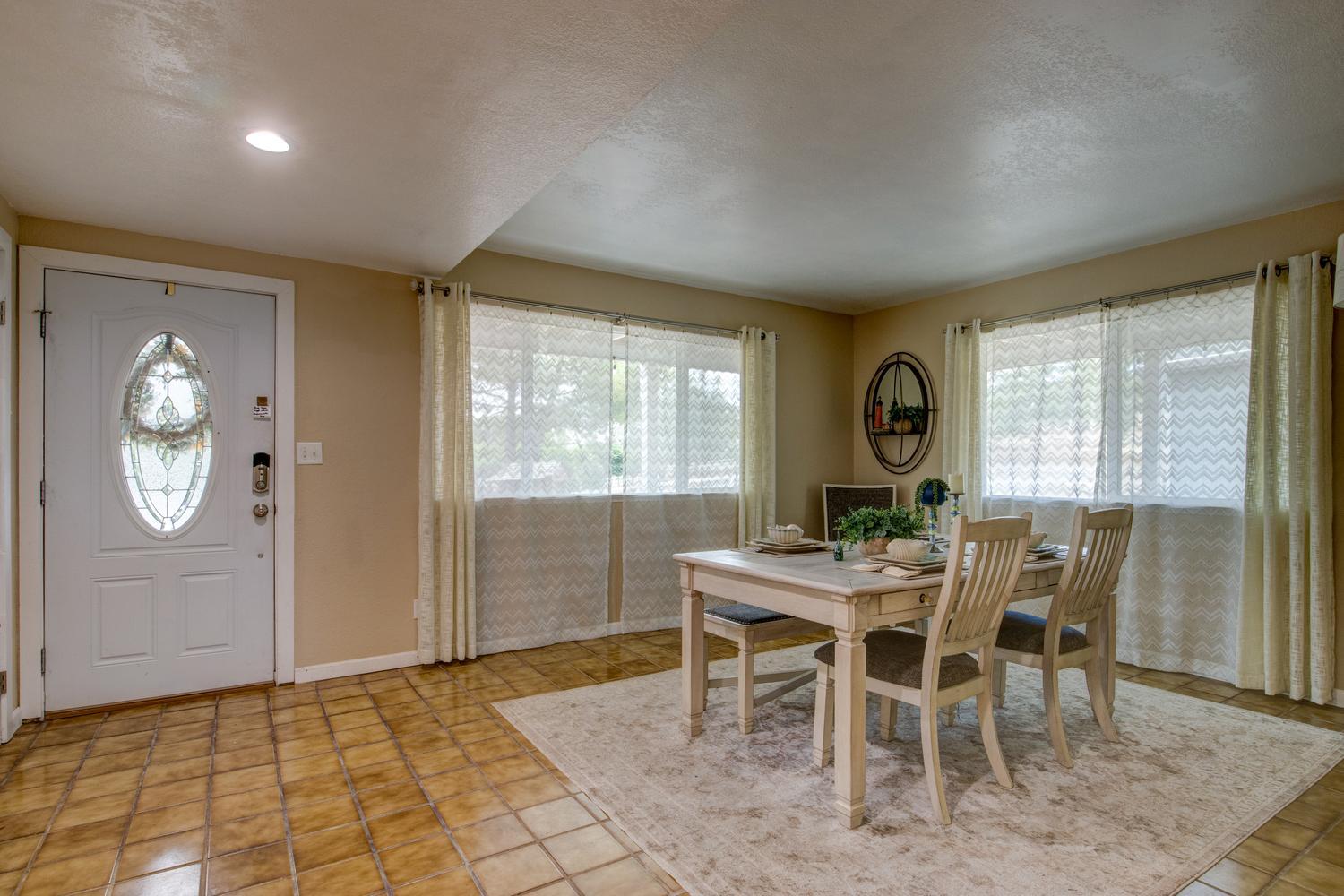 5887 Enramada Dr, La Grange, CA 95329
