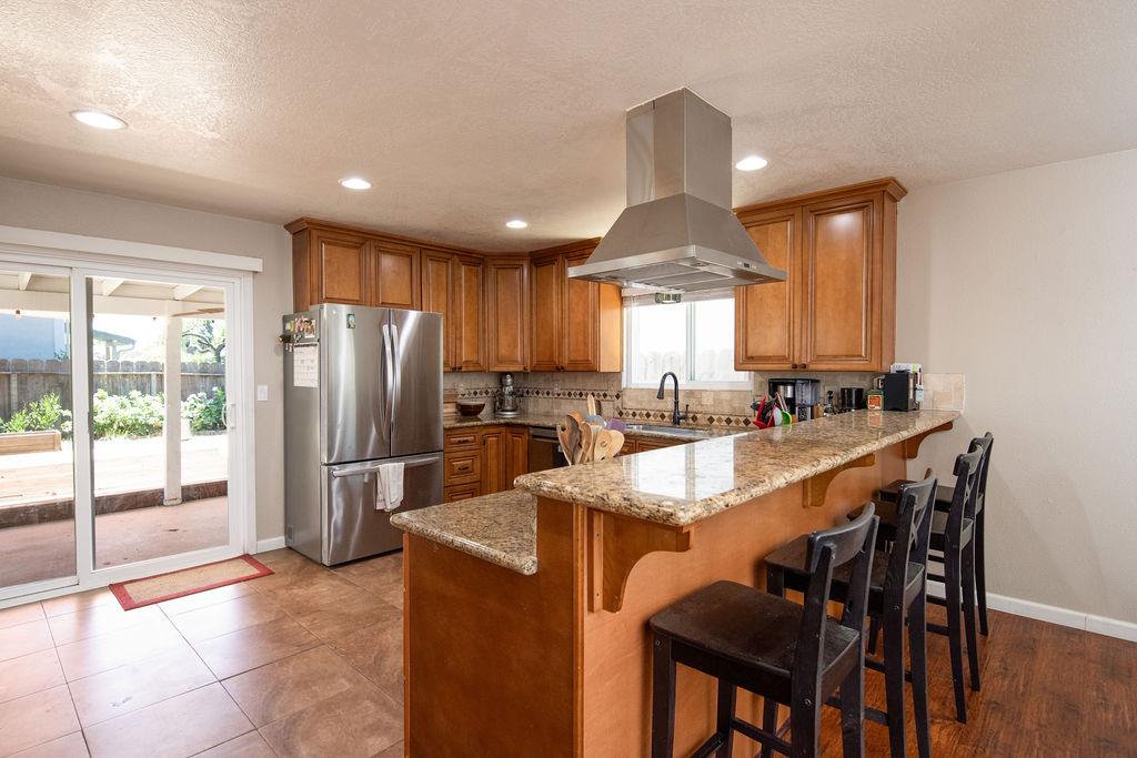 1937 Sugar Pine Dr, Oakdale, CA 95361