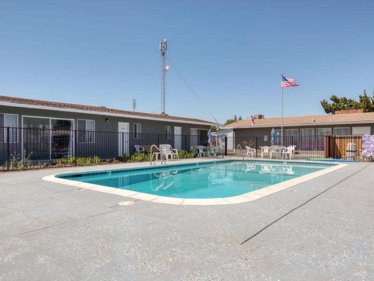 2505 Jackson #109, Escalon, CA 95320