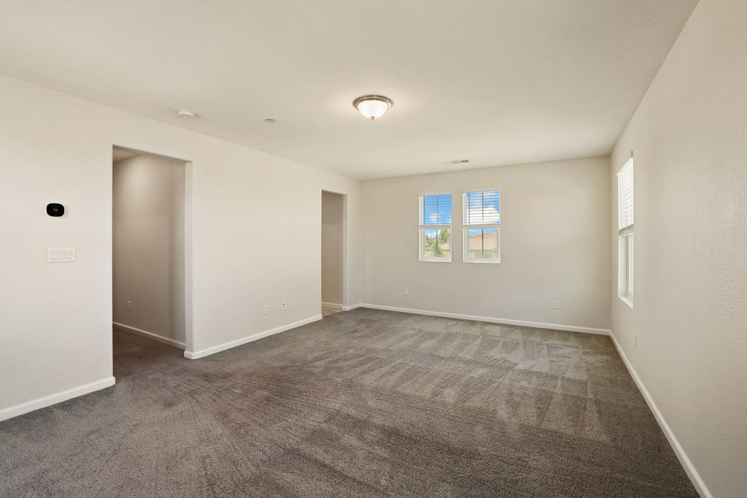 1457 W Woodward Ave, Manteca, CA 95337