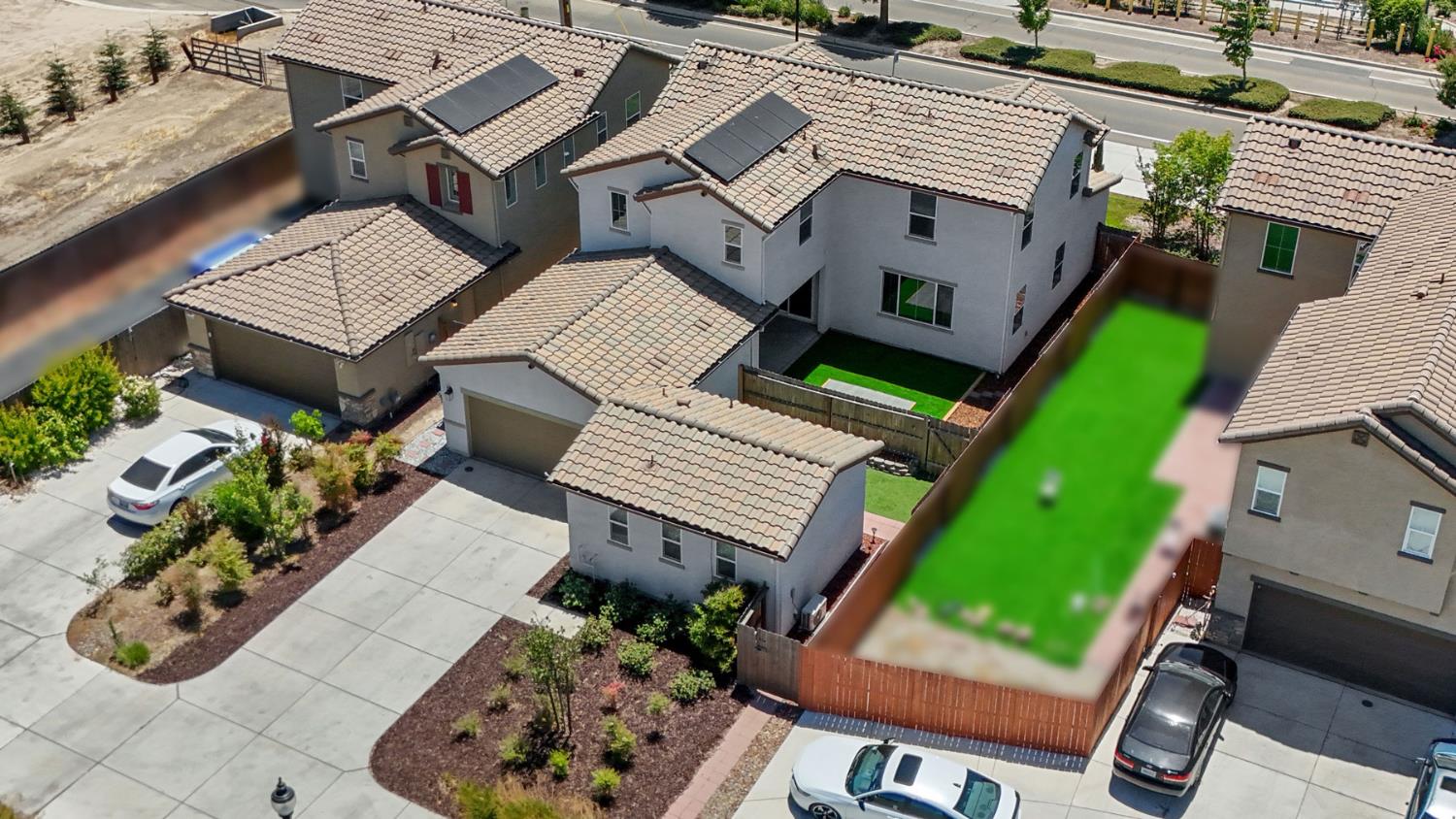 1457 W Woodward Ave, Manteca, CA 95337