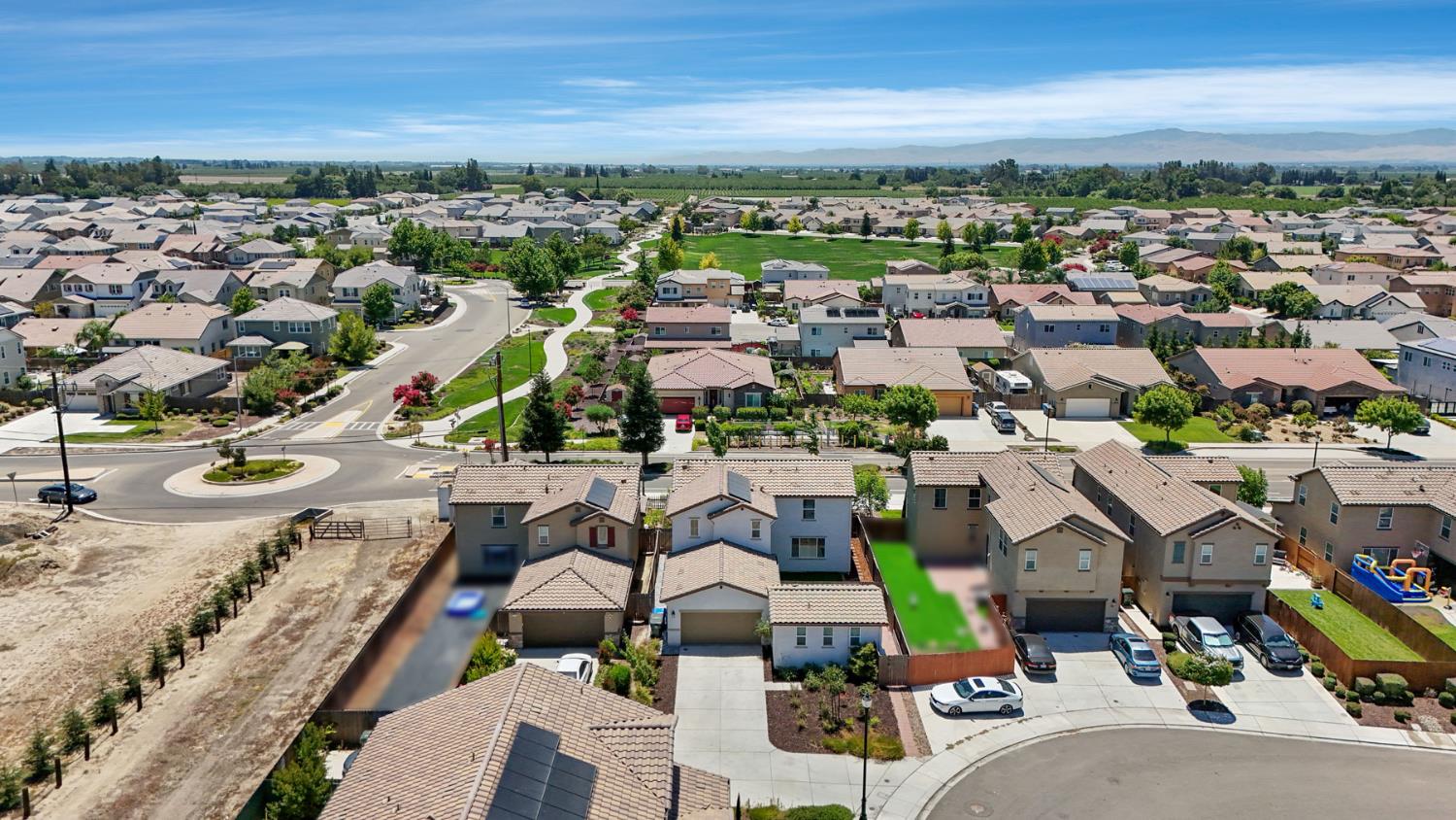 1457 W Woodward Ave, Manteca, CA 95337