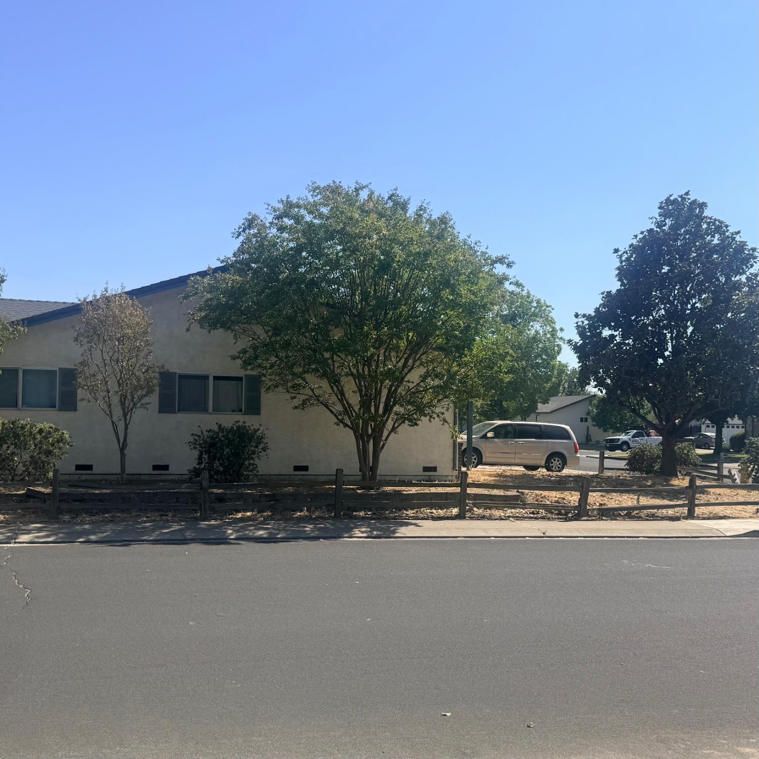 728 Agate Ave, Manteca, CA 95336