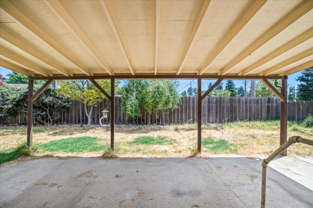 720 Woodrow Ave, Modesto, CA 95350