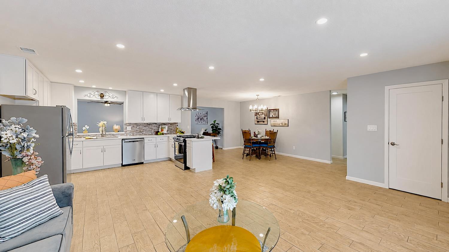 1820 Ogden Way, Turlock, CA 95380