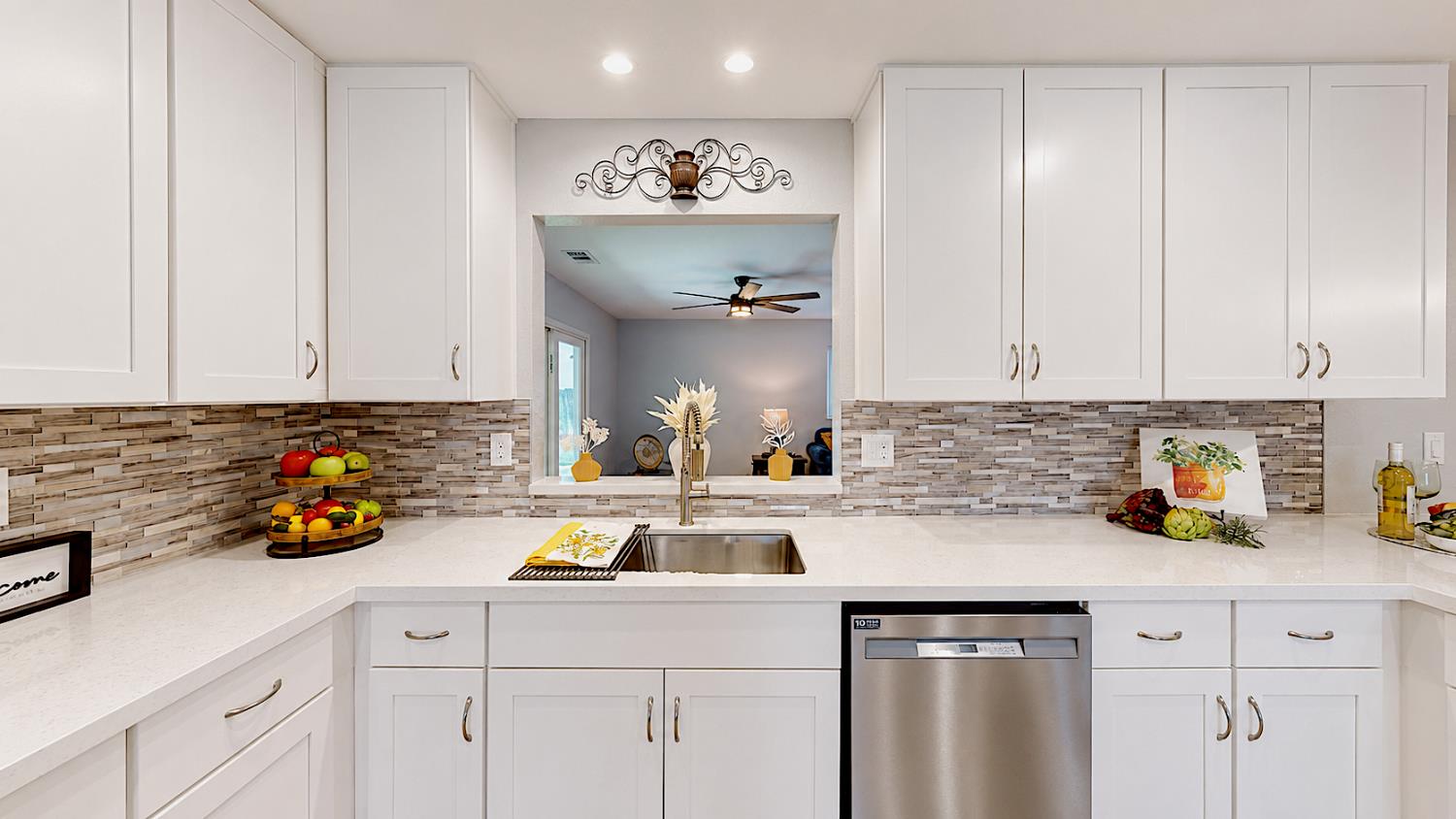 1820 Ogden Way, Turlock, CA 95380