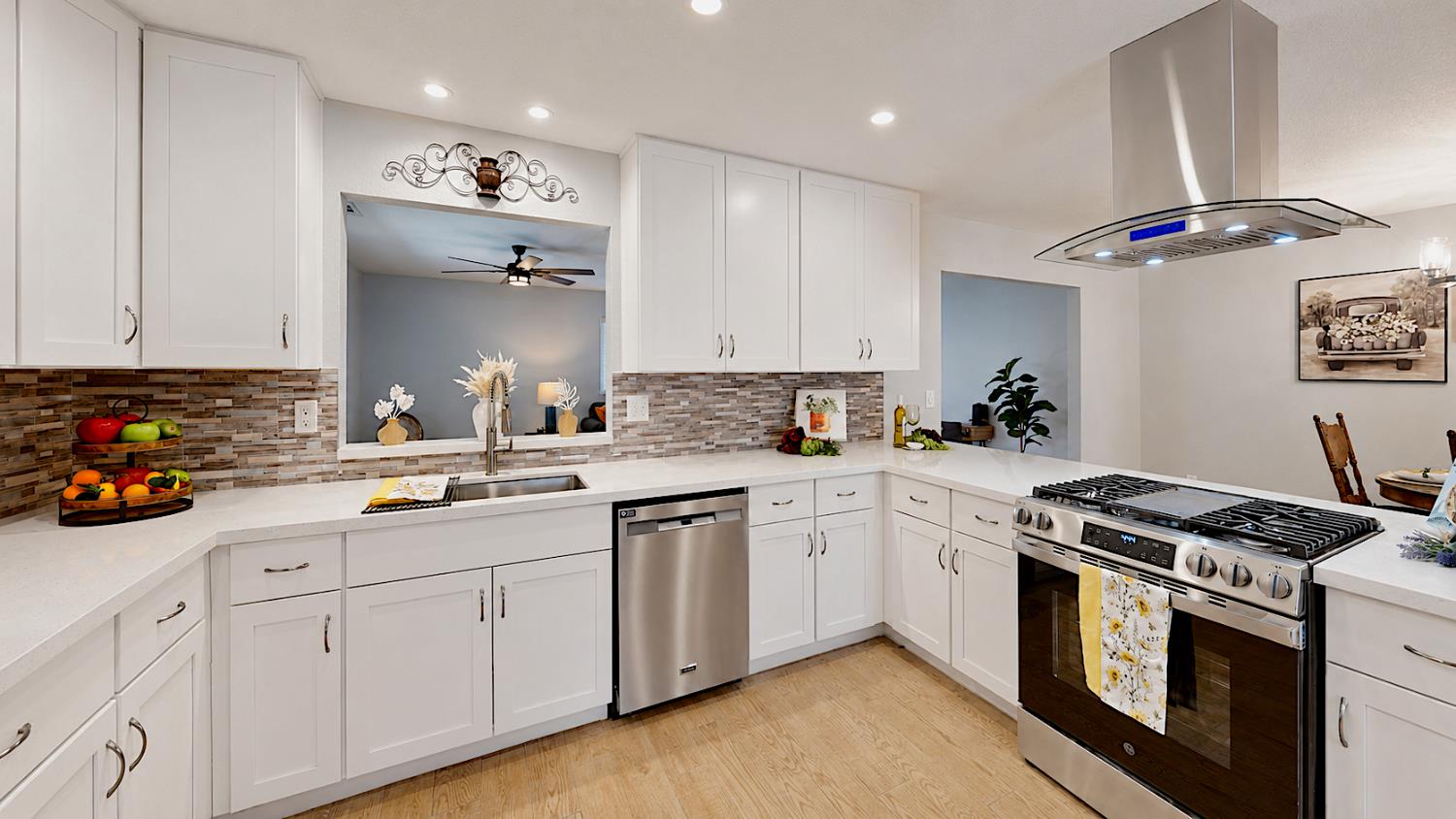 1820 Ogden Way, Turlock, CA 95380