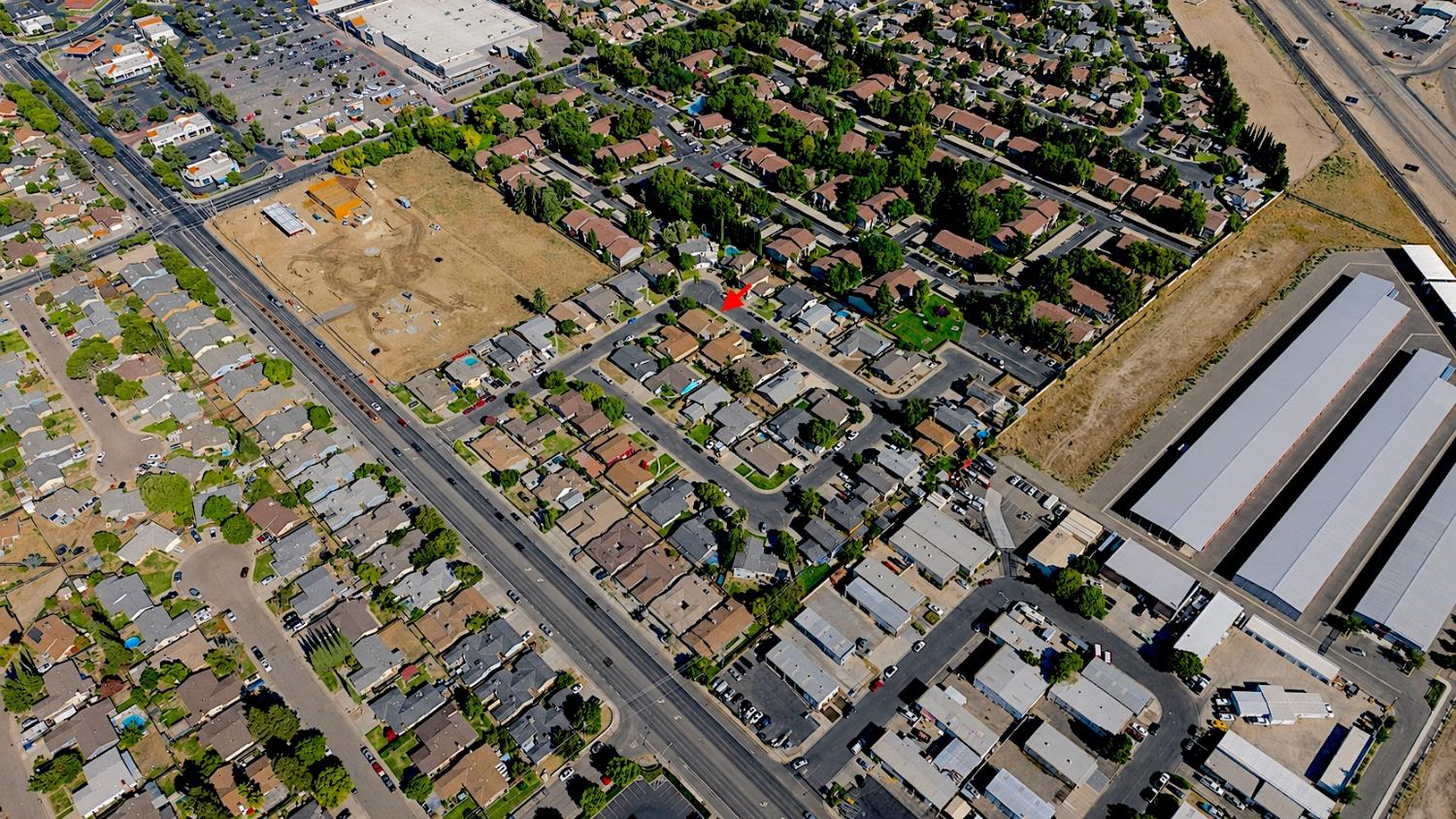 1820 Ogden Way, Turlock, CA 95380
