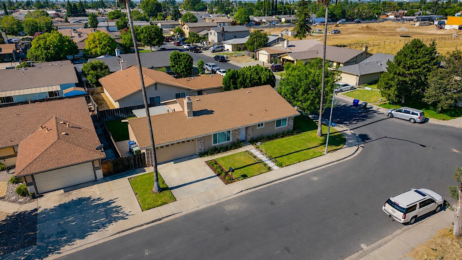 1820 Ogden Way, Turlock, CA 95380