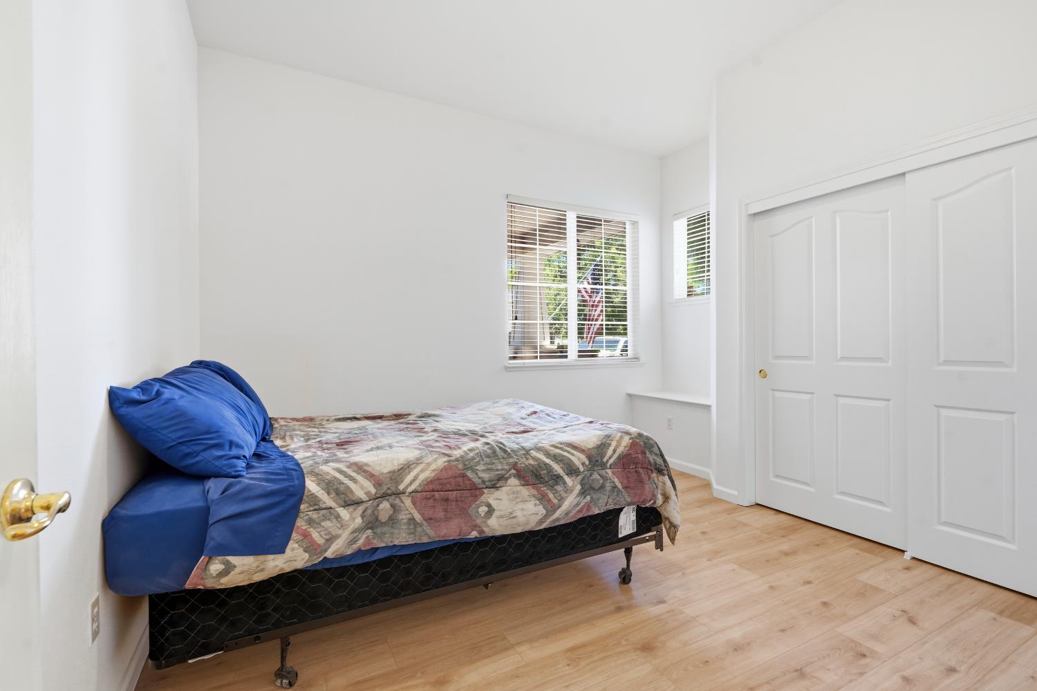 1442 Burchell Hill Dr, Oakdale, CA 95361
