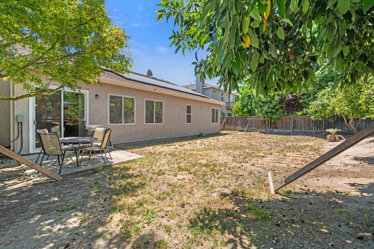 1442 Burchell Hill Dr, Oakdale, CA 95361