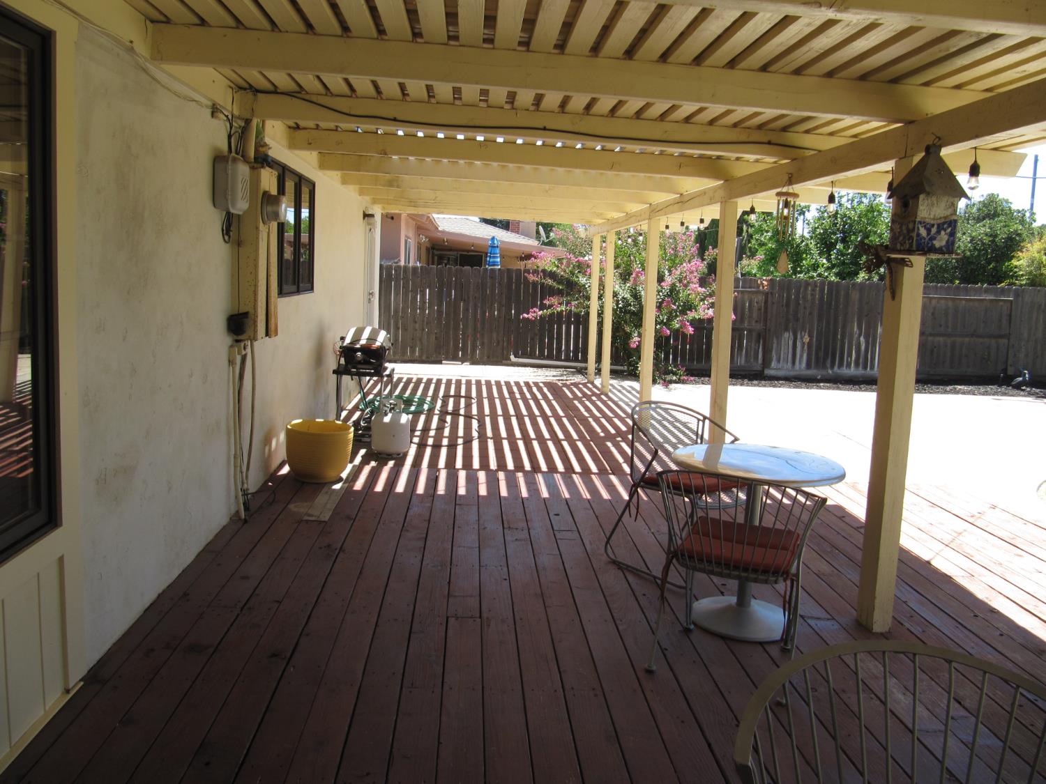 1033 Madison Ave, Los Banos, CA 93635