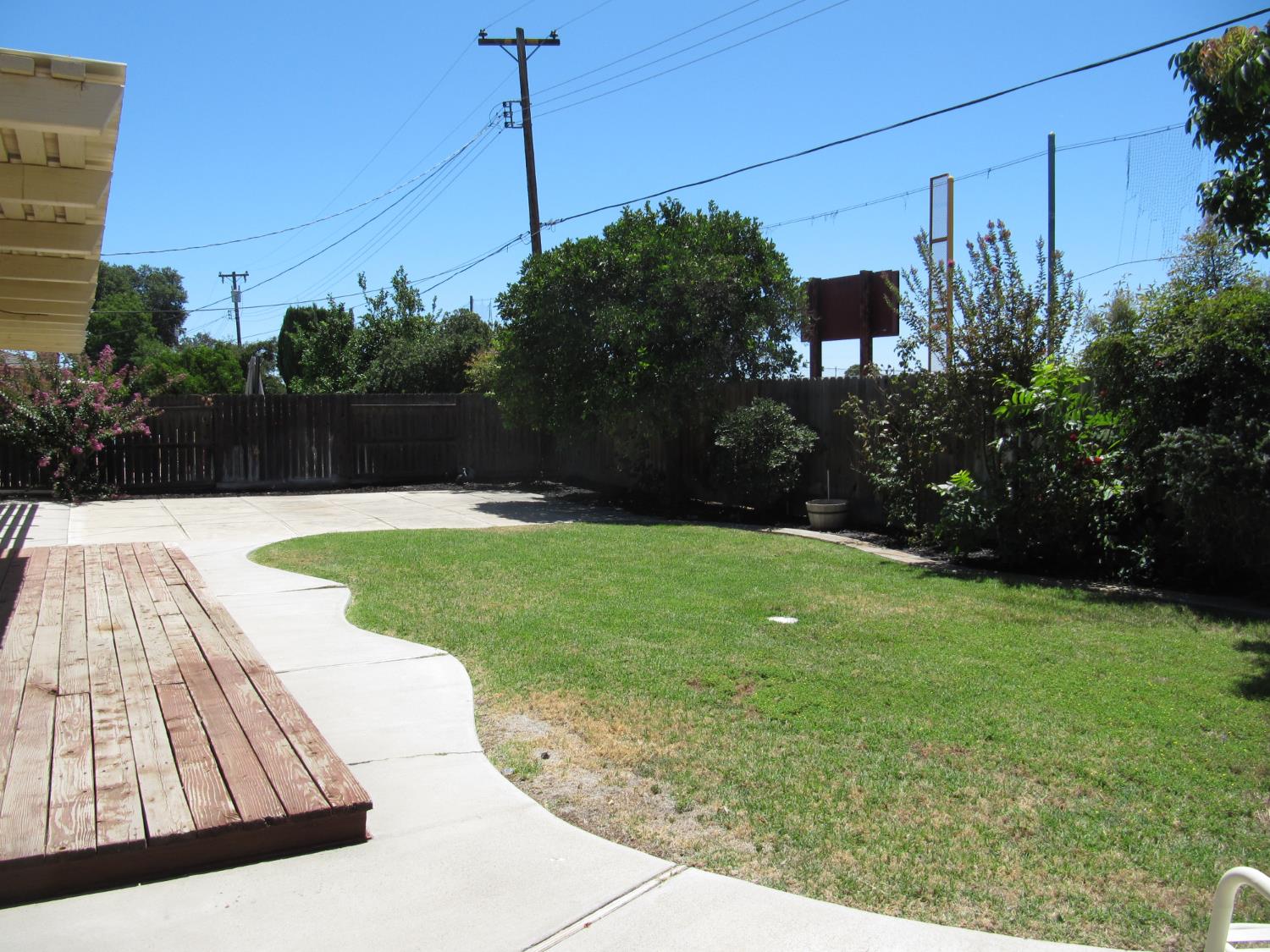 1033 Madison Ave, Los Banos, CA 93635