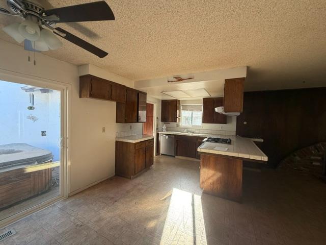 3304 Benton Cir, Modesto, CA 95350