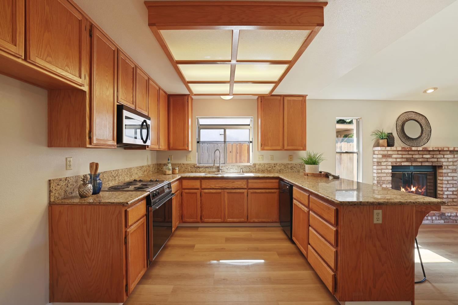1548 Grange Way, Ripon, CA 95366