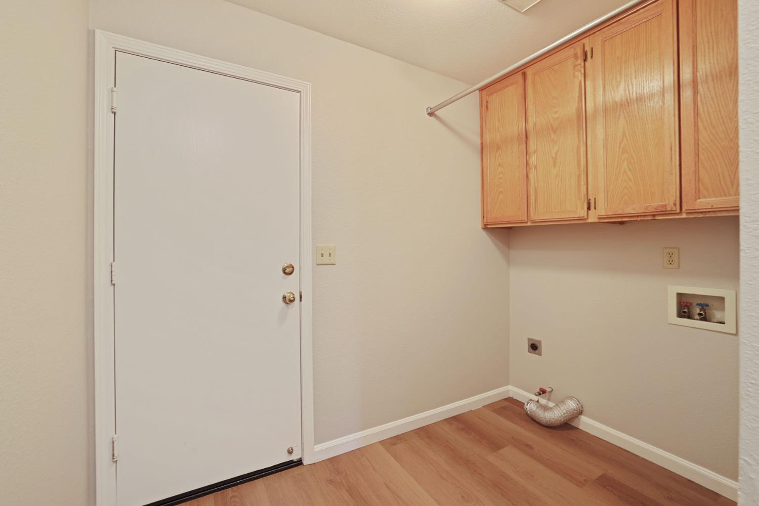 1548 Grange Way, Ripon, CA 95366