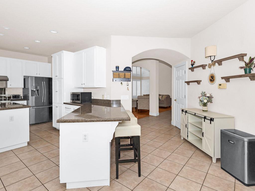 2248 Cherry Tree Ln, Riverbank, CA 95367