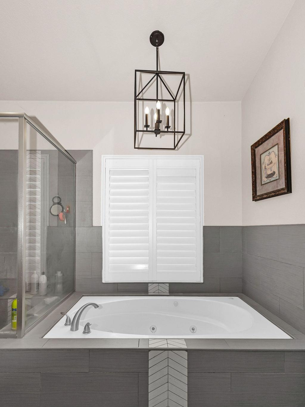 2248 Cherry Tree Ln, Riverbank, CA 95367