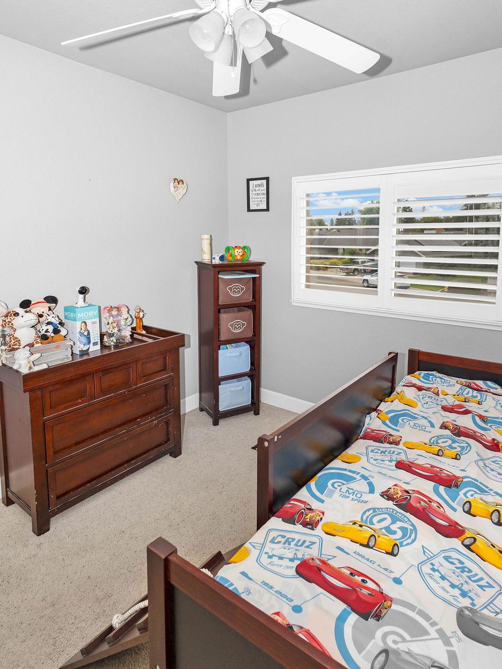2248 Cherry Tree Ln, Riverbank, CA 95367