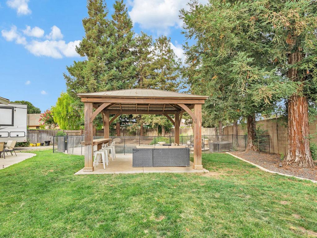 2248 Cherry Tree Ln, Riverbank, CA 95367