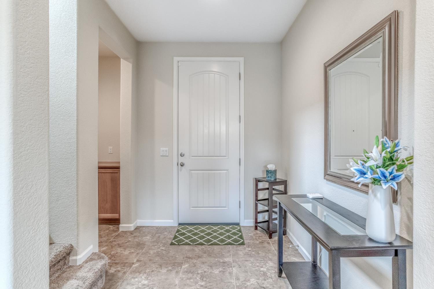 3853 Banyan Tree Dr, Modesto, CA 95355