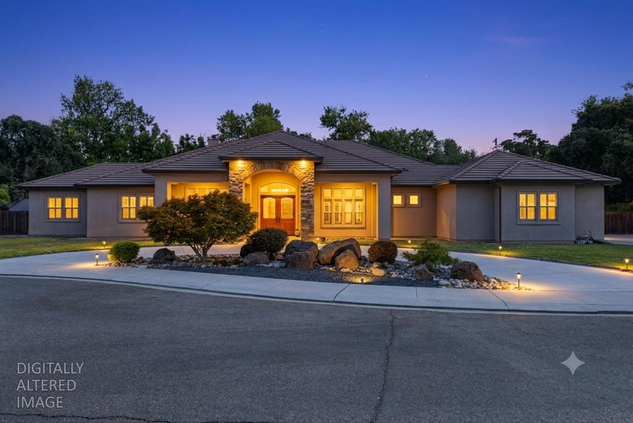 10725 Goldsborough Cir, Oakdale, CA 95361
