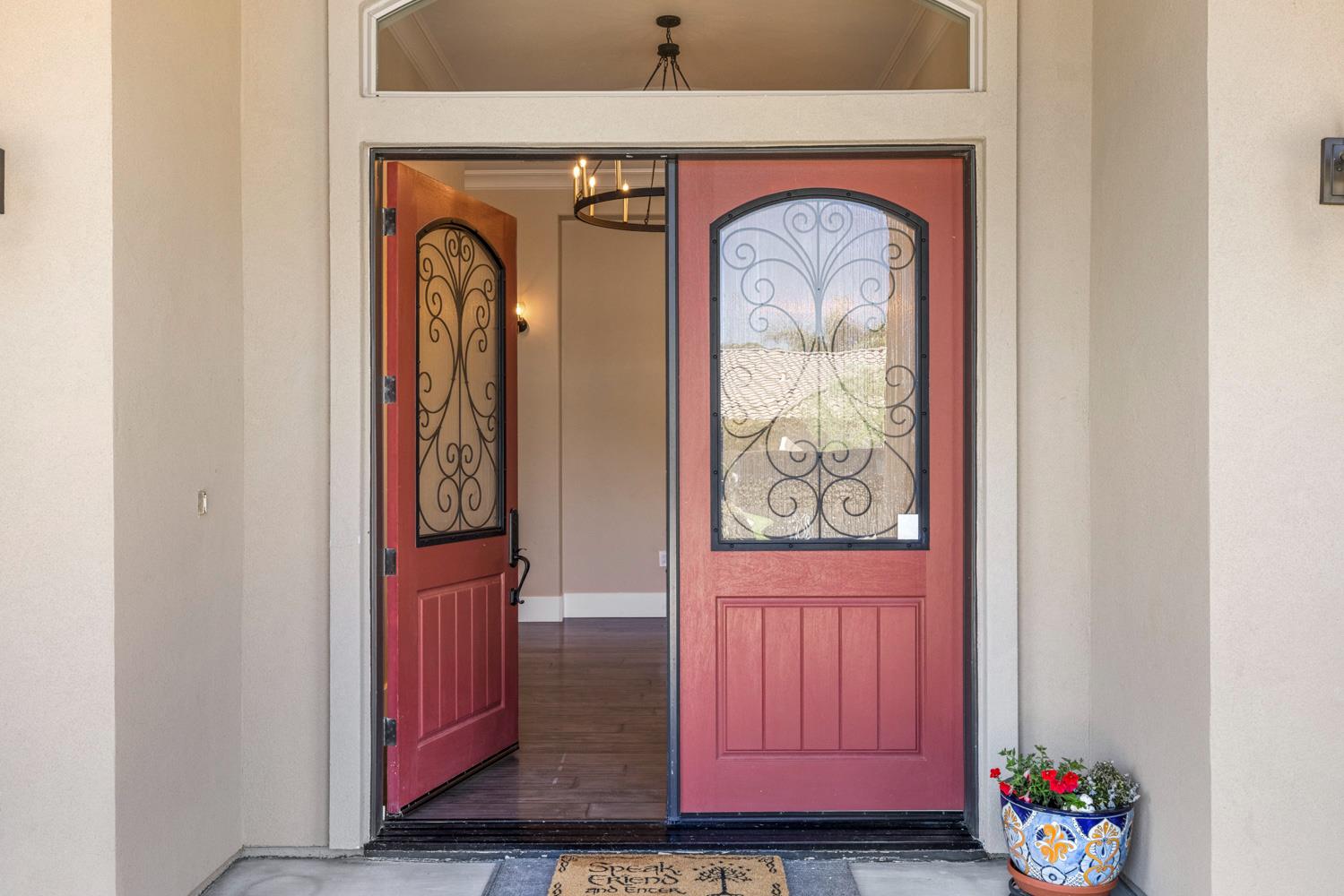 10725 Goldsborough Cir, Oakdale, CA 95361