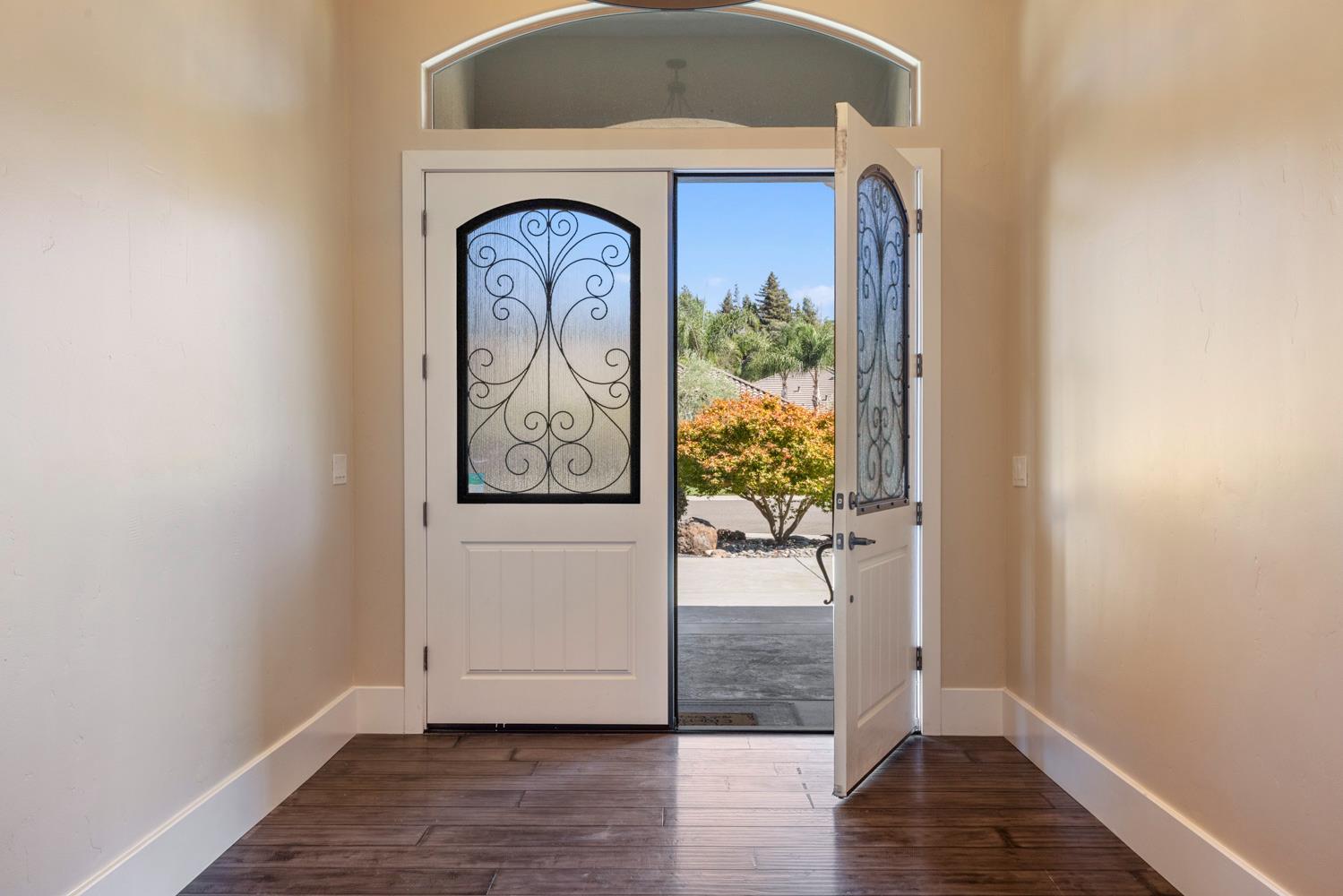 10725 Goldsborough Cir, Oakdale, CA 95361
