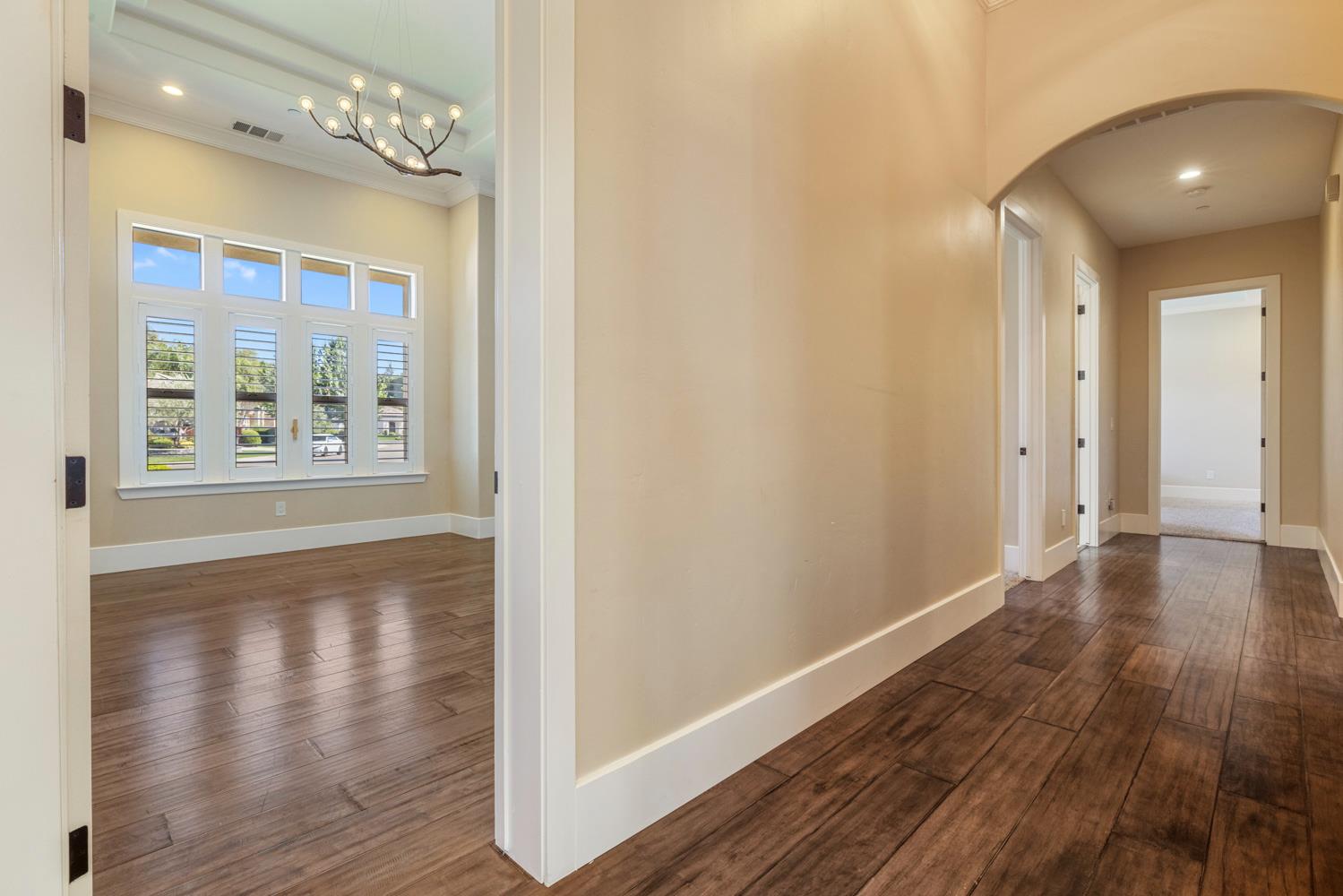 10725 Goldsborough Cir, Oakdale, CA 95361