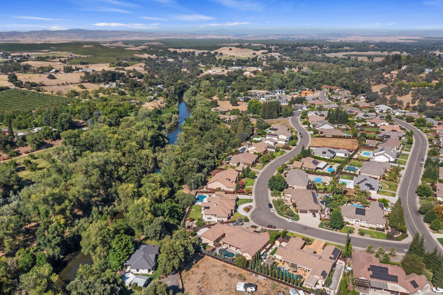 10725 Goldsborough Cir, Oakdale, CA 95361