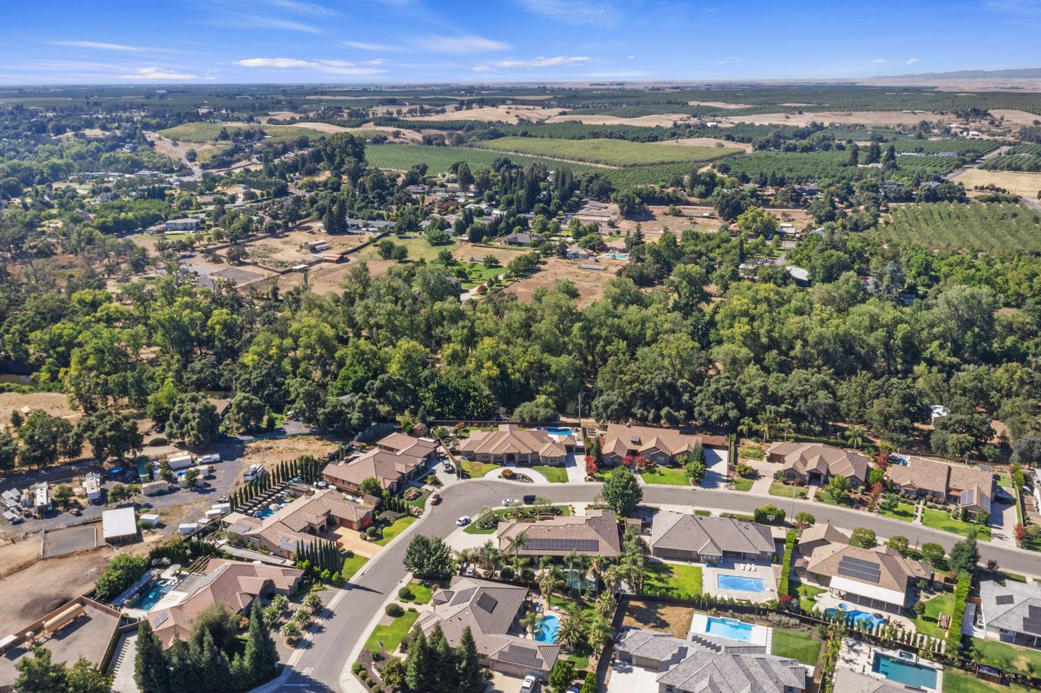 10725 Goldsborough Cir, Oakdale, CA 95361