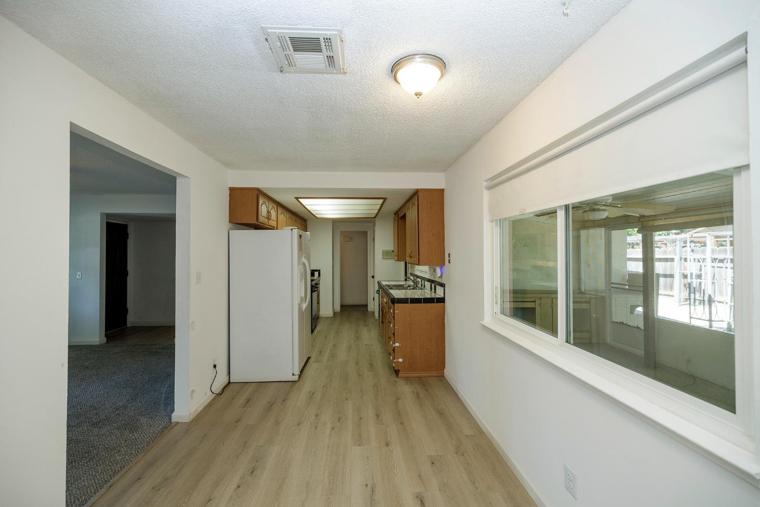 2704 Aston Ct, Modesto, CA 95355