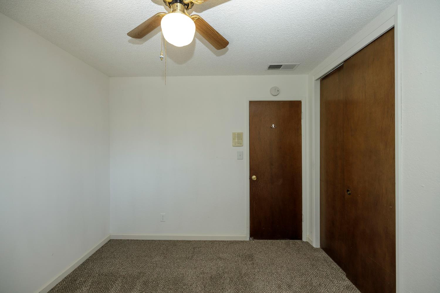 2704 Aston Ct, Modesto, CA 95355